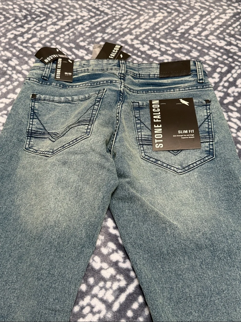 Men's Straight Jeans in Faded Blue -